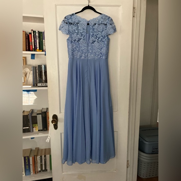 JJ’s House Estelle Light Blue Chiffon, Size 10, Bridesmaid or Prom/Formal Dress - Picture 5 of 5